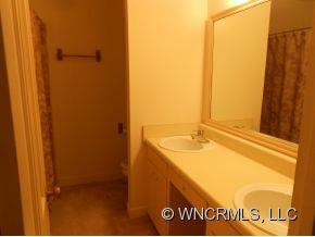 206 Honeysuckle Drive - Photo 15