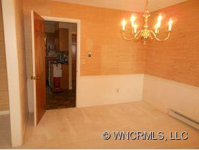 206 Honeysuckle Drive - Photo 6