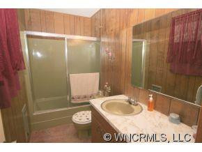 200 Oak Grove Road - Photo 12