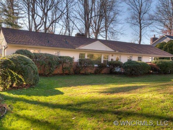 227 S Laurel Circle