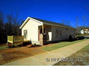 136 Crayton Creek Way - Photo 3