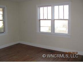 147 Chestnut Park Drive - Photo 6