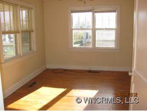 147 Chestnut Park Drive - Photo 7