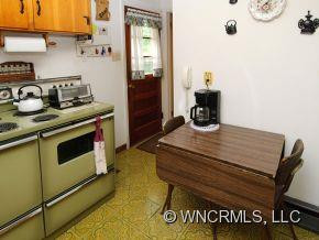 222 Wilson Ave - Photo 6