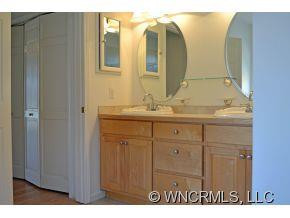 134 Falling Glen Drive - Photo 11
