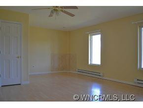134 Falling Glen Drive - Photo 10