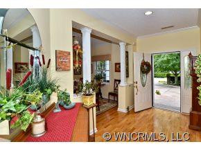 297 Cambridge Drive - Photo 3
