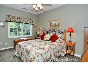 297 Cambridge Drive - Photo 8