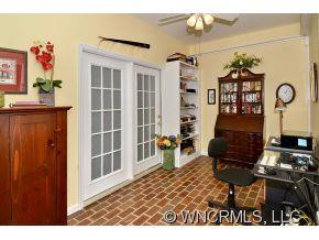 297 Cambridge Drive - Photo 10