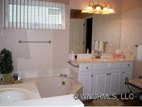 85 Laurel Ridge Place - Photo 18