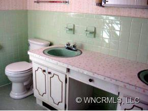 225 Balsam Road - Photo 12