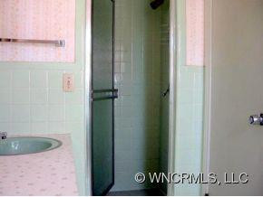 225 Balsam Road - Photo 13