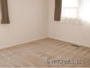 225 Balsam Road - Photo 14