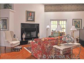 27 Stonebridge Drive - Photo 3