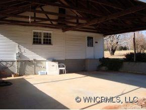 688 Chesnee Road - Photo 14