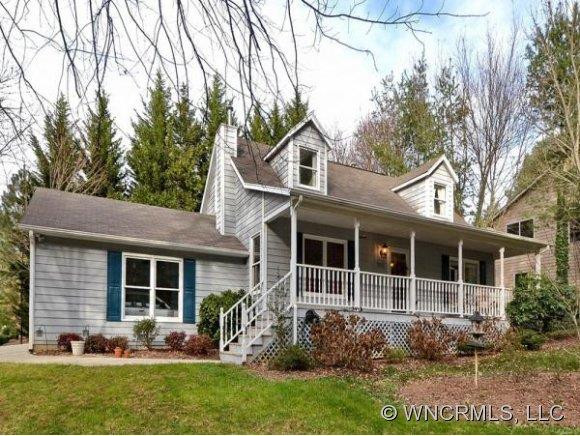202 GLEN WOODS COURT