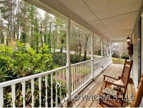 202 GLEN WOODS COURT - Photo 2