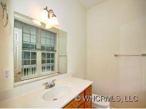 147 SKYVIEW CIRCLE - Photo 13