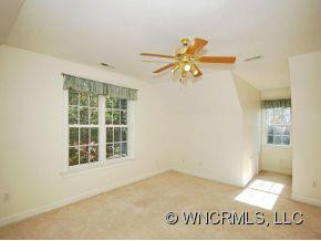 147 SKYVIEW CIRCLE - Photo 18