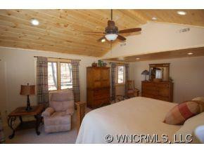 75 Donica View - Photo 19