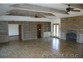3393 Collinsville Road - Photo 2