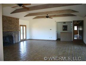 3393 Collinsville Road - Photo 3