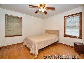 115 Lees Creek Road - Photo 5