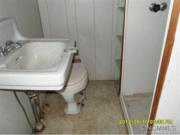 216 Fleming Street - Photo 14