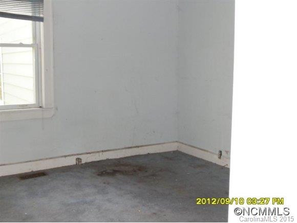 216 Fleming Street - Photo 4