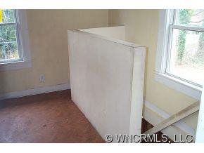 105 Adams Hill Rd - Photo 12