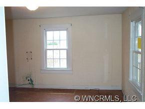 105 Adams Hill Rd - Photo 5