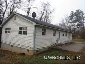 7 White Ave - Photo 2