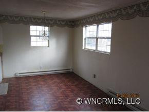 7 White Ave - Photo 7