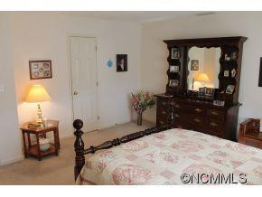 701 Woodhill Ct. - Photo 18