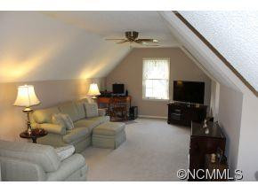 701 Woodhill Ct. - Photo 10