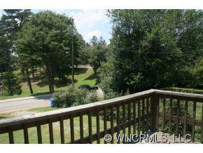 10 Lorraine Avenue - Photo 21