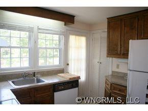 10 Lorraine Avenue - Photo 9