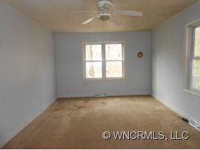 17 Pine Burr Rd - Photo 4