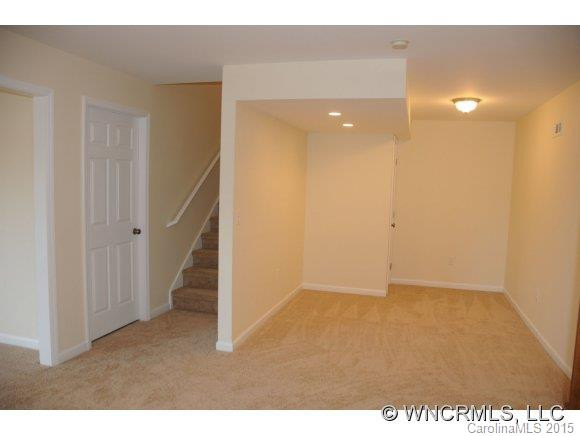 25 Secretariat Drive - Photo 19