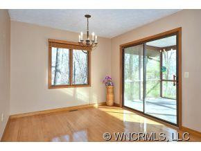 520 Sleepy Hollow Drive - Photo 5