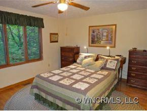 520 Sleepy Hollow Drive - Photo 8
