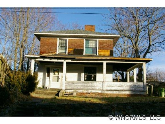 49 Highland Street
