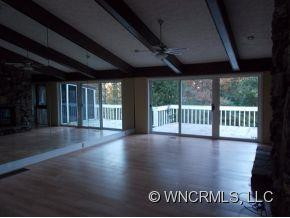 233 Kenmure - Photo 7