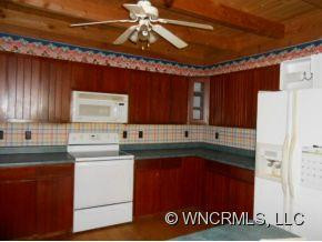 752 Upper Glady Fork Rd - Photo 8