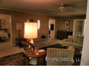 354 Fairforest Dr - Photo 4