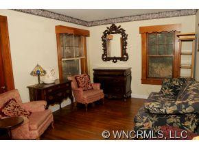 650 East - Photo 11
