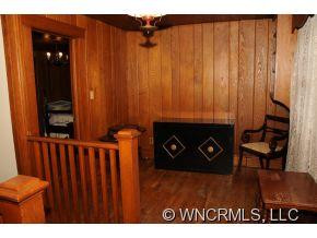 650 East - Photo 12