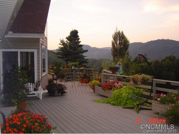 66 Surrey Run - Photo 2