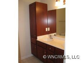 29  Old Salem Court - Photo 8