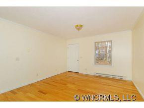 95 Fox Den Road - Photo 2